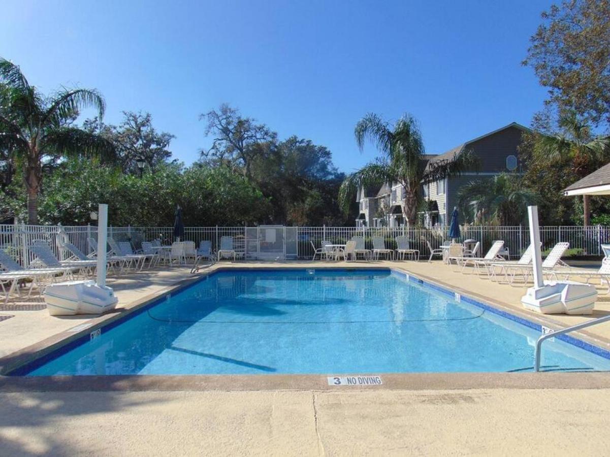 W2 Ocean Walk Resort Upstairs 2 Bed King And Two Twins Next To Back Pool St. Simons Island Buitenkant foto