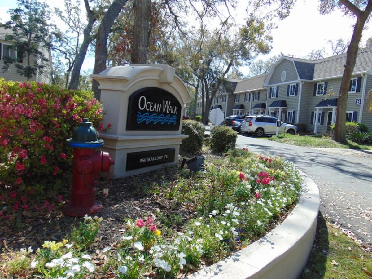 W2 Ocean Walk Resort Upstairs 2 Bed King And Two Twins Next To Back Pool St. Simons Island Buitenkant foto